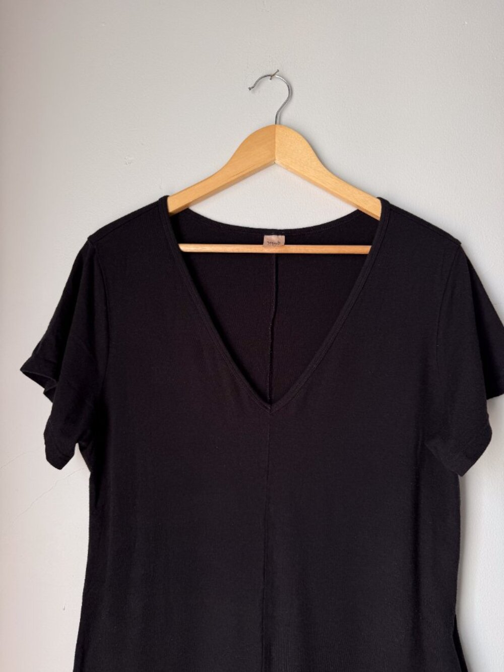 Smash + Tess Sunday Romper Black V-Neck Short Sleeve Size Small - Picture 2 of 16